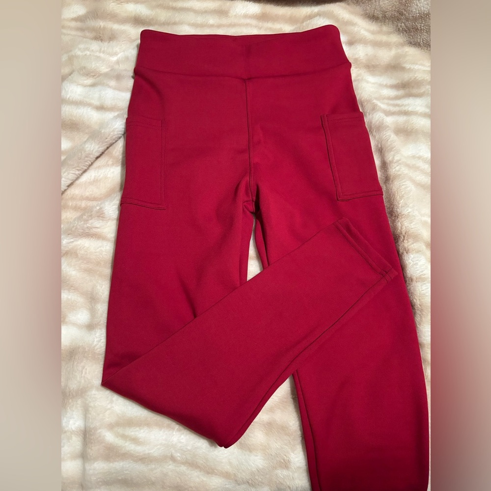 Red/Merlot fleece lined leggings OS with pockets